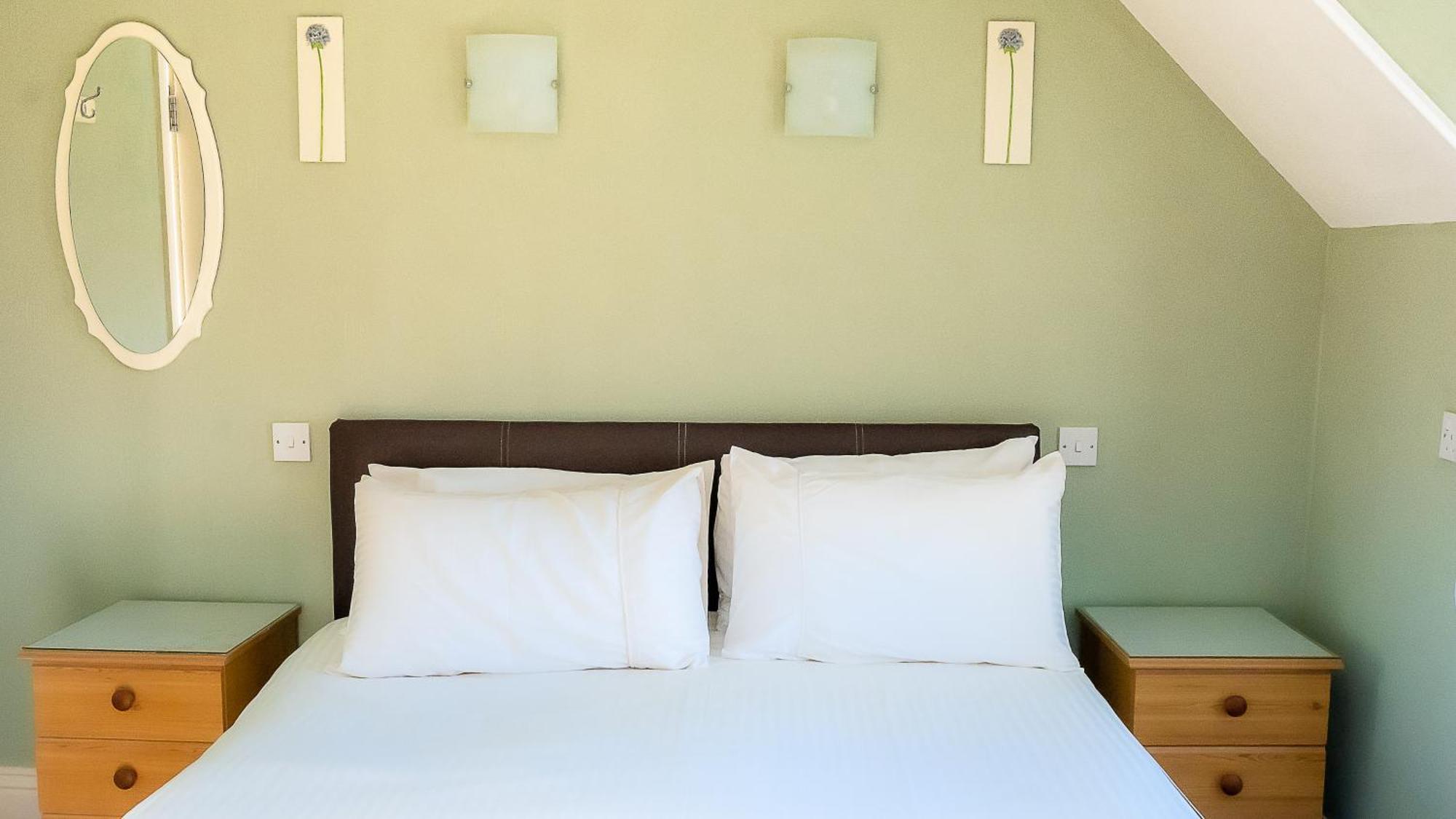Crescent Lodge Guest House Γουίτμπι Δωμάτιο φωτογραφία